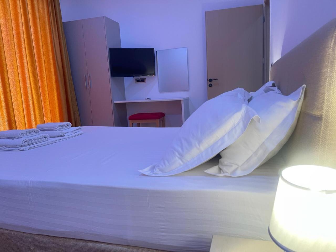 3B Suites Boutique Hotel Sarande Exterior photo